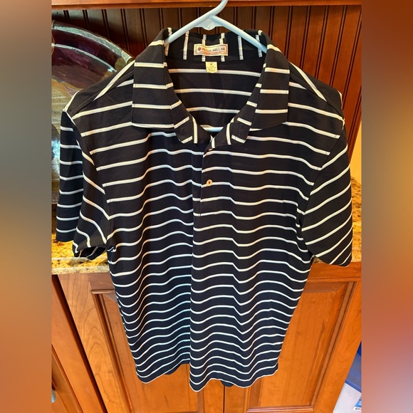 Peter Millar men’s golf Polo. Sharp navy w/white stripes. logo on sleeve. Medium - Picture 4 of 7